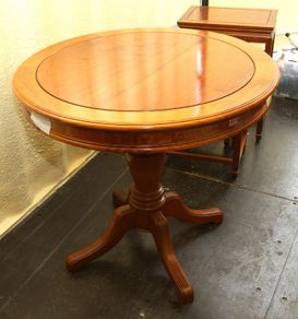Rosewood Round Table