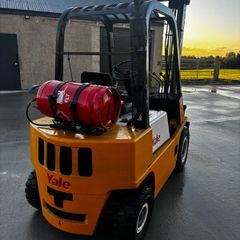 Forklift