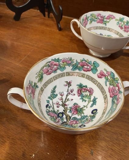 Beautiful Royal Grafton Antique Porcelain