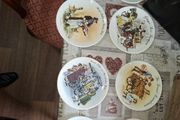8 Beautiful Old Wedgwood Collectors Decorative Hanging Plates Price is for 1 Postage Available