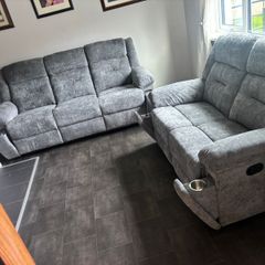 New 3+2 Grey Montana Fabric Recliner Sofa With Hidden Cupholders