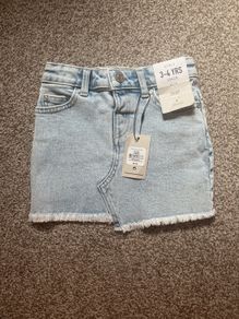 Denim skirt