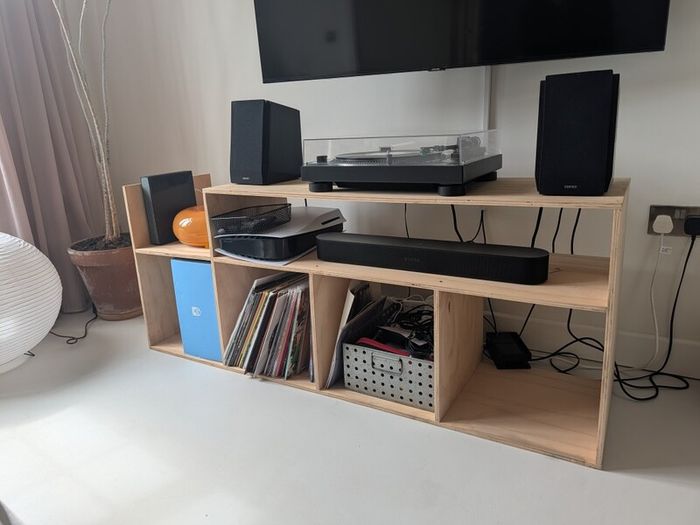 Record player stand / Media unit / TV stand
