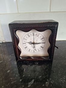 Vintage Quartz box clock