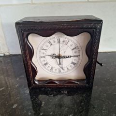Vintage Quartz box clock