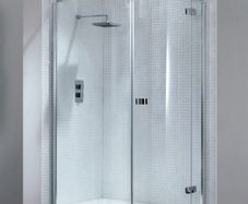 Shower Enclosure Offset Quadrant 900x760mm RH