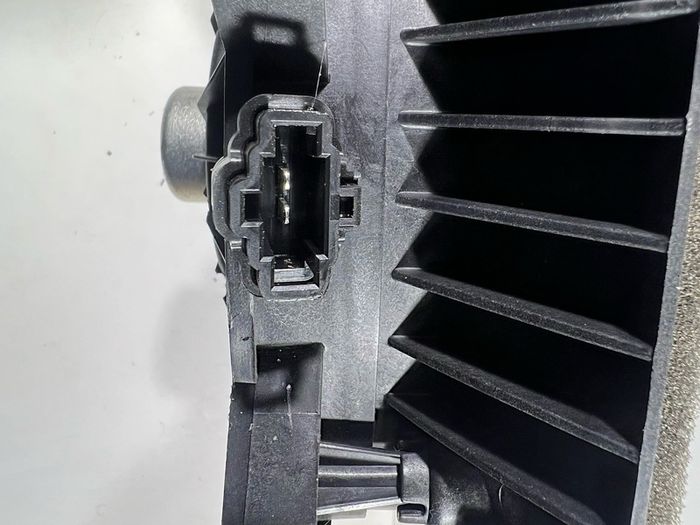 AUDI A6 4G C7 2012 Rear Subwoofer Speaker OEM 4G5035412 A3l3b38g