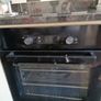 oven and hob Image 4