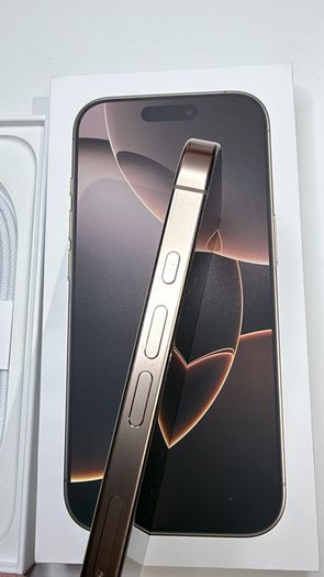 iPhone 16 Pro 128GB Desert titanium unlocked