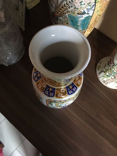chinese vase