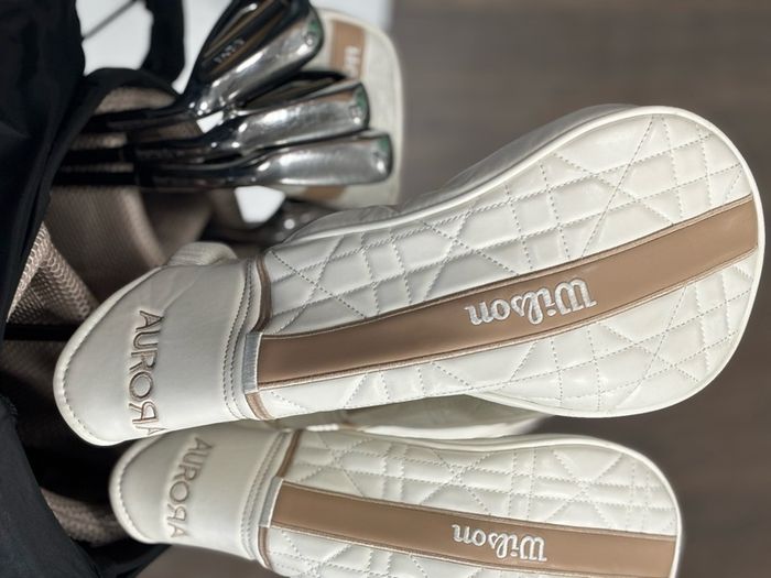 Ladies Wilson Aurora Golf Club Set