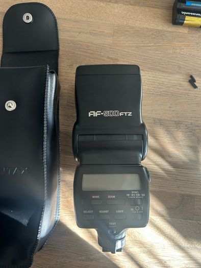 Pentax Z-1p. Autofocus 35mm SLR with lenses, Pentax AF500FTZ flash and accessories