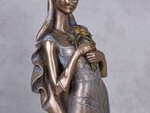 Stunning sculpture bride Magical Original bridal wedding gifts
