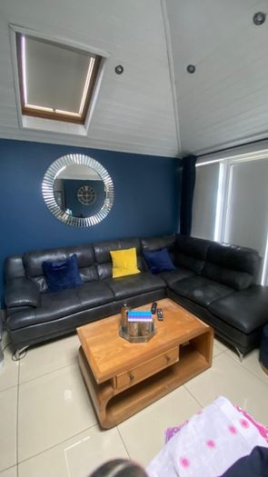 Corner sofa leather