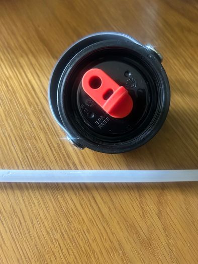 Hydro Flask with extra straw lid