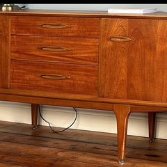 Mid century furniture sideboard / cabinet