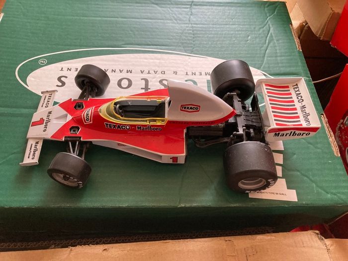 McLaren M23 Formula one Scale 1/16 by Polistil