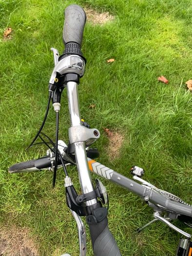 Giant Folding Bike - Excellent Condition