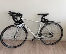 Giant Road Bike