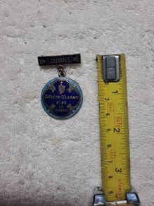 Enamel Lourdes pendant