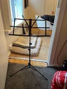 music stand