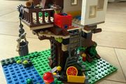 Lego Tree house and Townhouse bundle