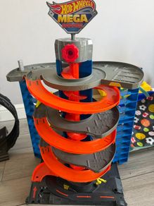 Hot Wheels Tracks Bundle, Multiple Sets, Excellent Condition