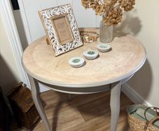 Table/Lamp Table