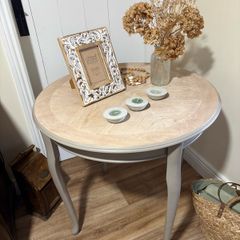 Table/Lamp Table