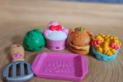 Small Nom  Noms toys