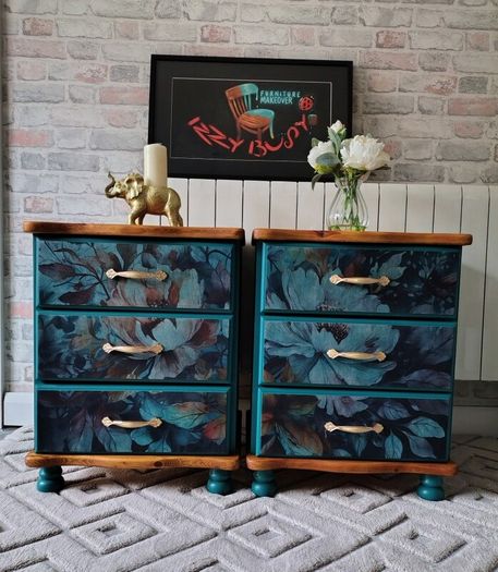 Bedside Lockers