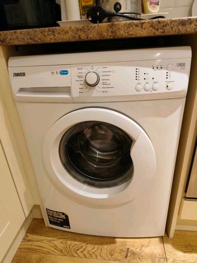 Washing machine Zanussi