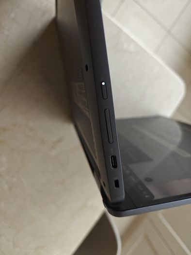 Chromebook