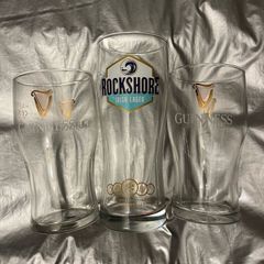Guinness Rockshore beer half pint glass
