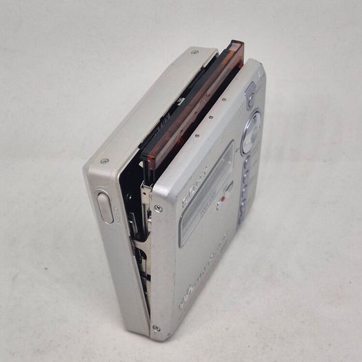 Sony Walkman minidisc player