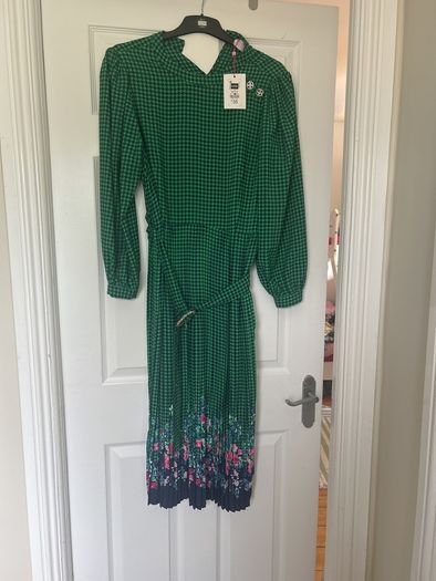ladies dress