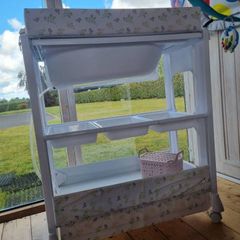 Bath & Changing Unit 0-12 months