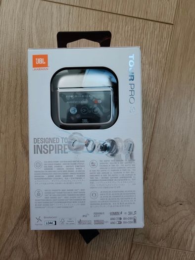 JBL Tour Pro 3