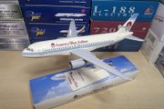America West Airlines 1:200 scale model airplane, Airbus A320 aircraft, NEW