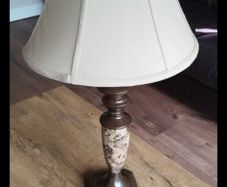 Table lamp