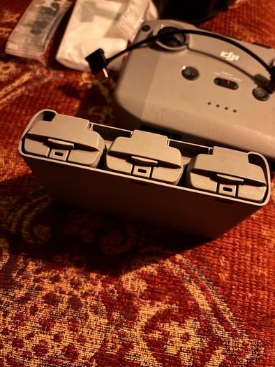 DJI Mini 2 Drone - Full Kit (Great Condition)