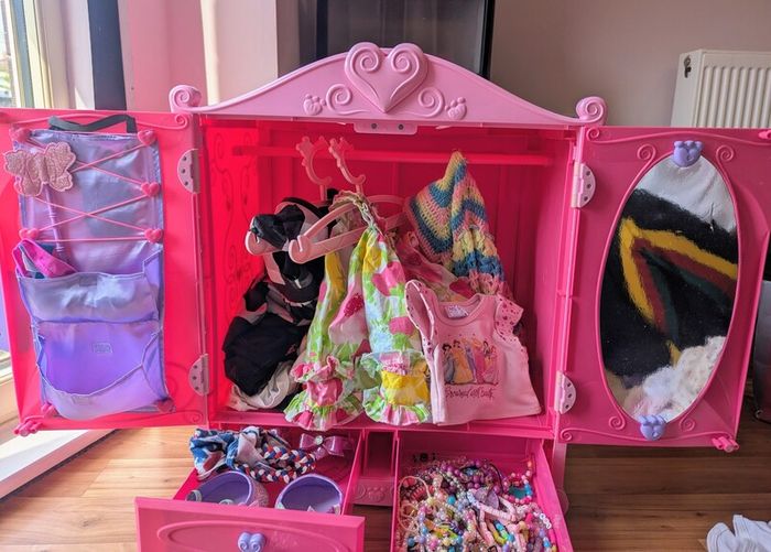 build a bear wardrobe with hangers