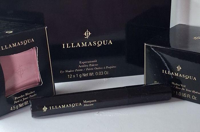 Illamasqua - Makeup Bundle - Brand New