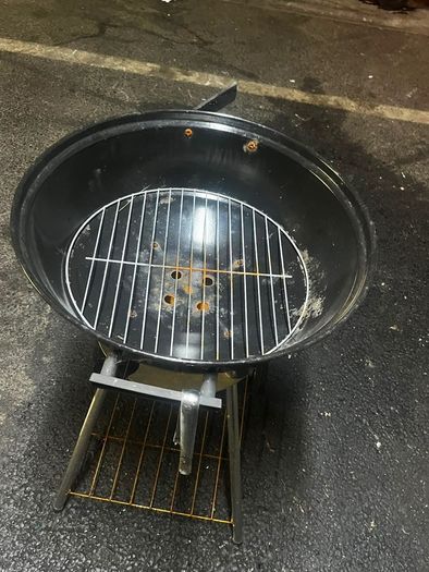 Charcoal Kettle BBQ Grill