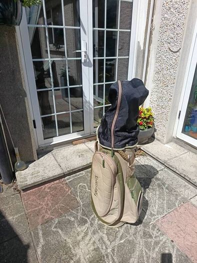 golf clubs