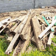 Bits of timber