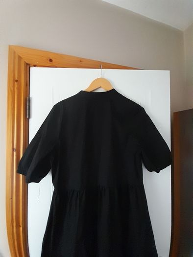 ladies black dress