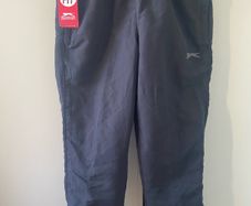 slazenger black tracksuit bottoms 9-10 Brand new with tags