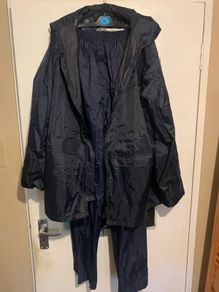 Full Medium Sized Outdoor/Golf rain gear