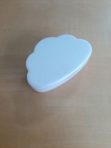 Vintage cloud presentation box